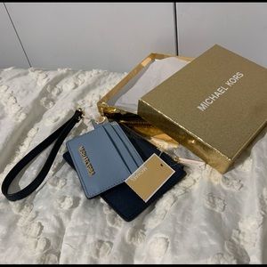 Michael Kors Change Purse/Credit Card Wristlet